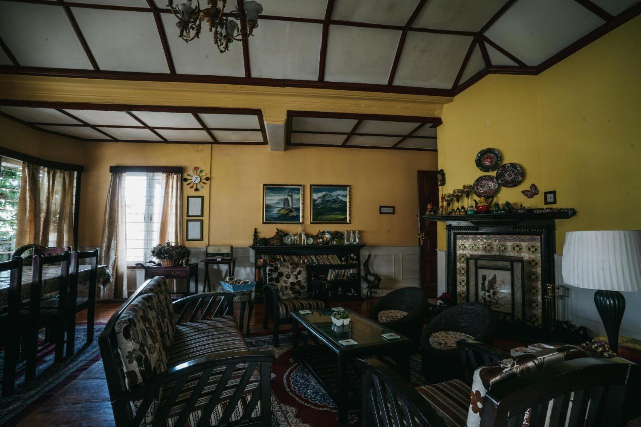 Rock Cliff Home Stay Шиллонг Экстерьер фото