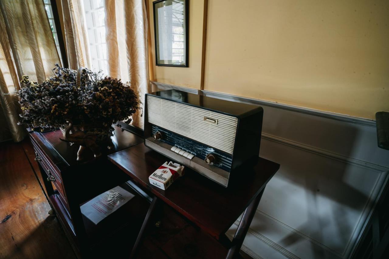 Rock Cliff Home Stay Шиллонг Экстерьер фото